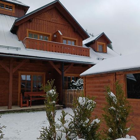 Apartman Jezerne Velké Karlovice Buitenkant foto