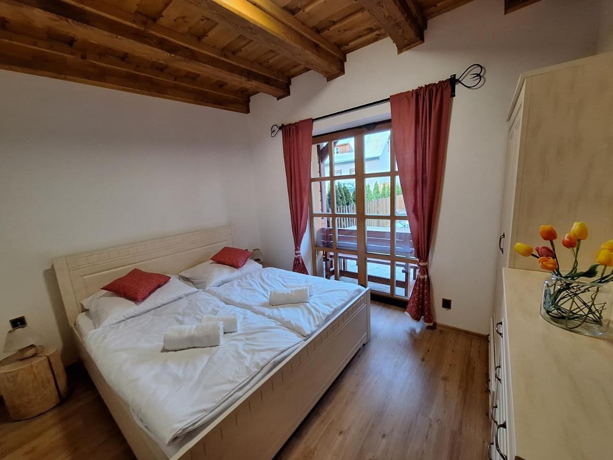 Apartman Jezerne Velké Karlovice Buitenkant foto